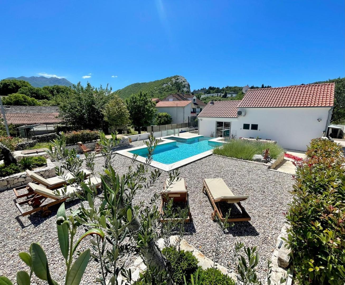 Vacation House Lavanda New! Heated Pool Zadvarje Экстерьер фото